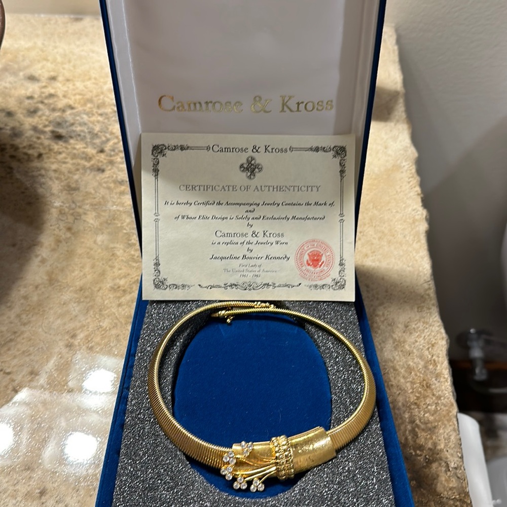 Camrose & Kross gold necklace